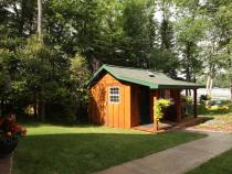 Bunk house near the harbor docking.